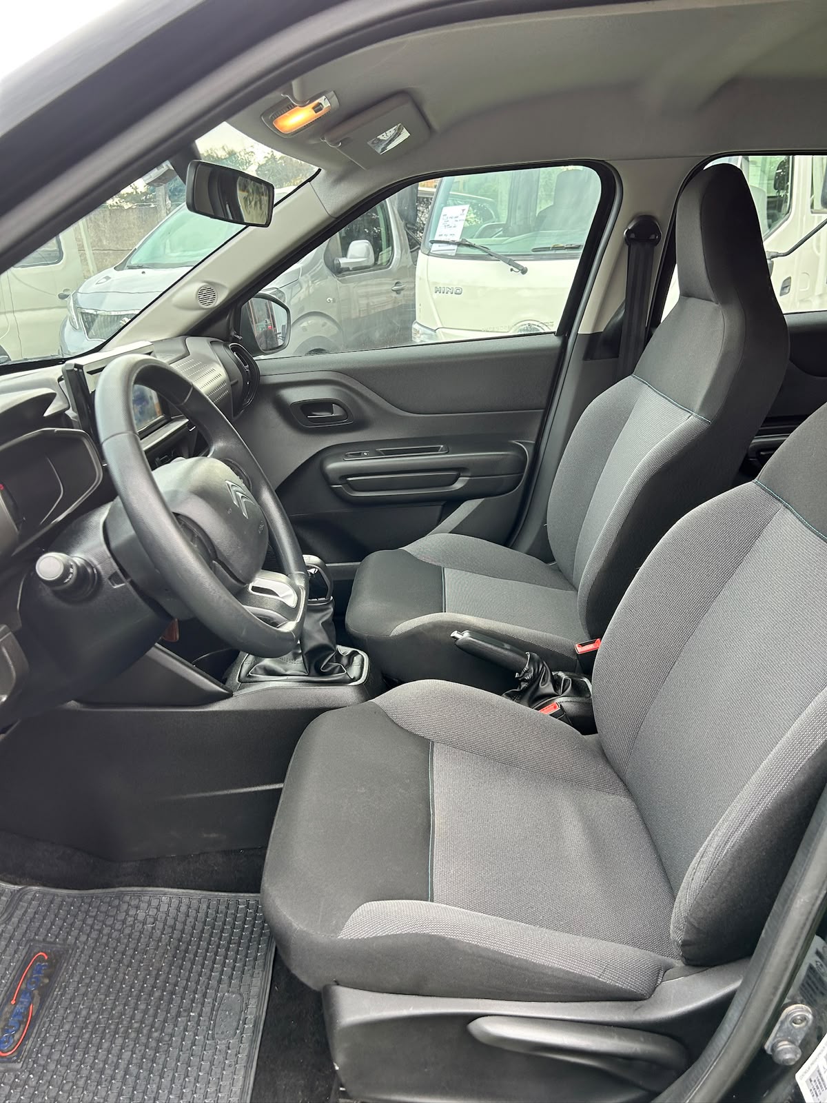 CITROEN C3 PURETECH 82 2023 9