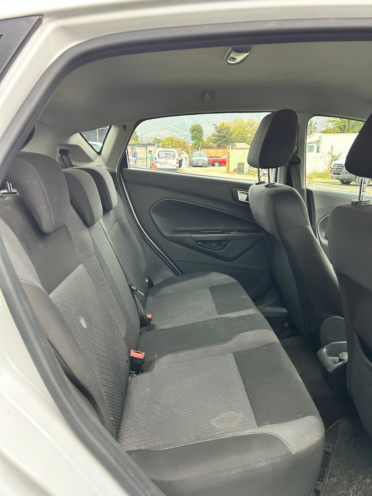 FORD FIESTA HB 2018 14